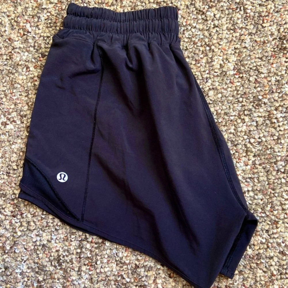 Lululemon hotty hot shorts